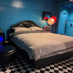 The oasis on 8 City blue 2