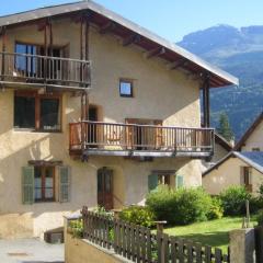Large house near the slopes La Salle-les-Alpes
