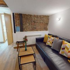 Cozy apartment in Malasaña for 4 pax - Velarde