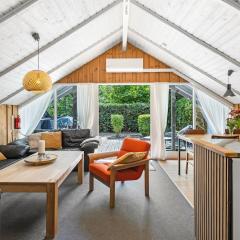 Stay in 2 cottages by the lake, Legoland, ForestCabinDK
