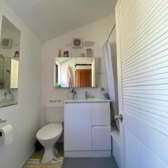 2BR Oasis on the North Shore