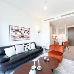 Premium 1BR Retreat, Balcony Bliss, Pool & Gym