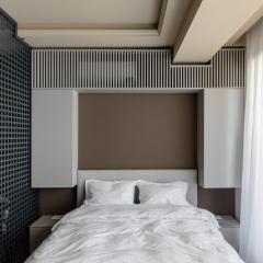 Enom Axxis Seaview Studio