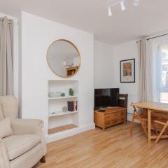 Fabulous 2 Bedroom Apartment in London Bridge