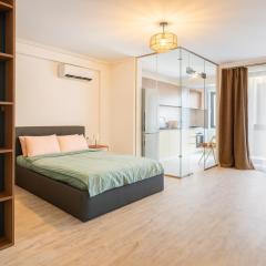 Central Riverside Studio 45 plus free parking