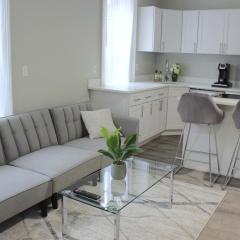 WOW Bright Apt PRIME downtown Walk Everywhere