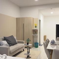 Couple luxury suite 275B at Majestic Residence