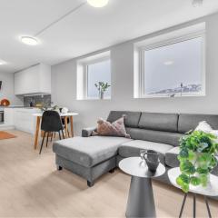 Northstay - Tromsø Aurora & Mountain View Apartment