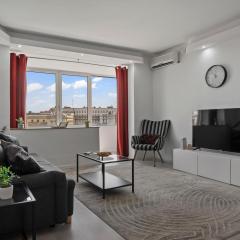 Quiet Apartment Ruby Horizon