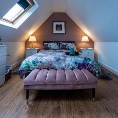 3 bed, 500mtrs to castle and stunning views