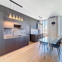 Beachfront - Luxury - Air conditioning - Corniche Kennedy - Les Frères de la Loc'