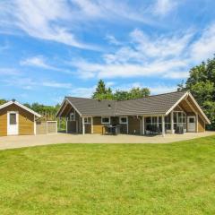 Holiday Home Sanna - 30km from the sea by Interhome