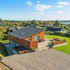 Holiday Home Ljupka - 800m from the sea by Interhome