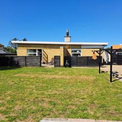 Holiday Home Falk - 900m from the sea by Interhome