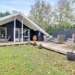 Holiday Home Anttoni - 50km from the sea by Interhome