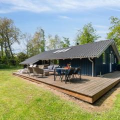 Holiday Home Ejnarine - 300m from the sea by Interhome