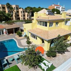 #336 Vila Sol by Home Holidays