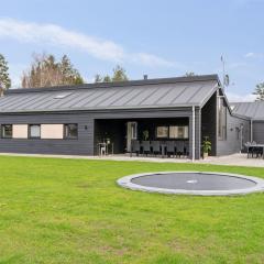 Holiday Home Lanessa - 800m from the sea by Interhome