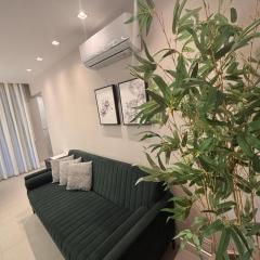 Barra Mares-apto p 4 pessoas em frente ao posto 4 Barra