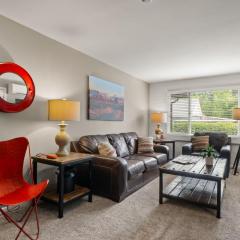 Downtown Cozy Home Base - Purple Sage 7