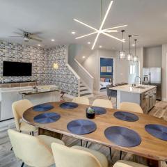 Hip Houston Heights Home 4BR Great Location