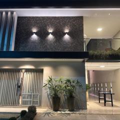 Casa alto padrão pra cop 30 4 Suites