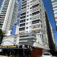 30m da PRAIA, Climatizado e Wi-Fi