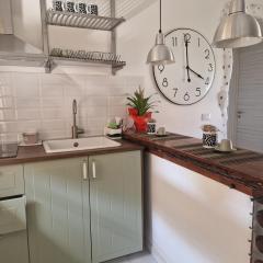 Akis, terrazza sul mare