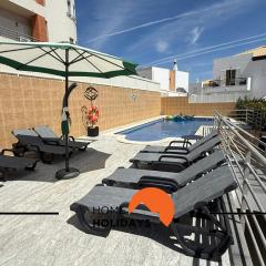 #343 Villa with Pool & Jacuzzi by Home Holidays