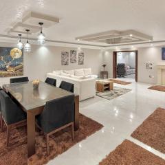luxurious hidden gemstone 3BR APT in Helioplis شقة فندقية فاخرة