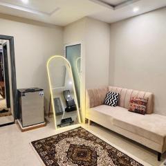 Fully Furnished 2-Bed Apartment