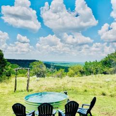 Cliffside Cabin @ High Hope Ranch Cowboy POOL!