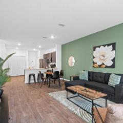 Beautiful 2BR Townhome Close to beach/Mayo Clinic.