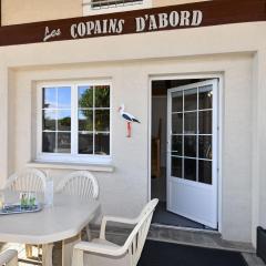 Gîte convivial avec terrasse abritée, 3 chambres, cuisine équipée, espace détente, proche autoroutes et pistes cyclables. - FR-1-744-6