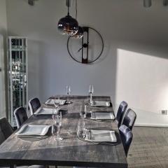 Luxus 4 Zimmer Apartment mit Sauna und Heimkino