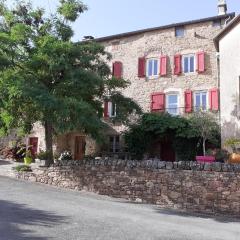 Maison de caractère au cœur des grands causses