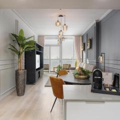 BLVD - Upgraded Highrise Suites