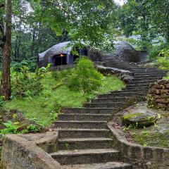 Mamalakandam Rock Cave at Diya Homestay