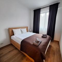 Panorama Pine Retreat - Spacious 2-Bedroom Flat