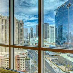 Luxurious MGM Strip View 07605 Balcony