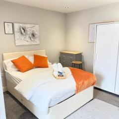 Lovely Double Bedroom