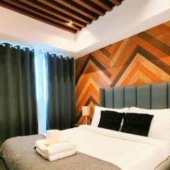 Modern Elegance Escape in Azure North Bali Tower near Malls, Airport and NLEX