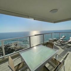 Luxury Dream David tower