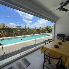 Joli appartement neuf, piscine Pereybere