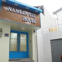 南山 ギル ハウス（Namsan Gil House）