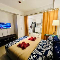 Scr AzureINetflixIBalconyIGames