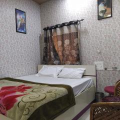 Radhey Radhey Guest House