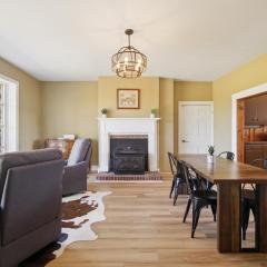 Peaceful Retreat with Scenic Surroundings home