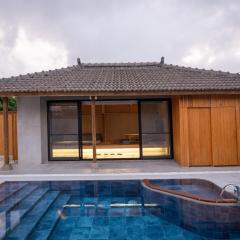 星と水の宿 瀬底島