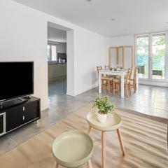 Jardin calme à 30min de Lyon